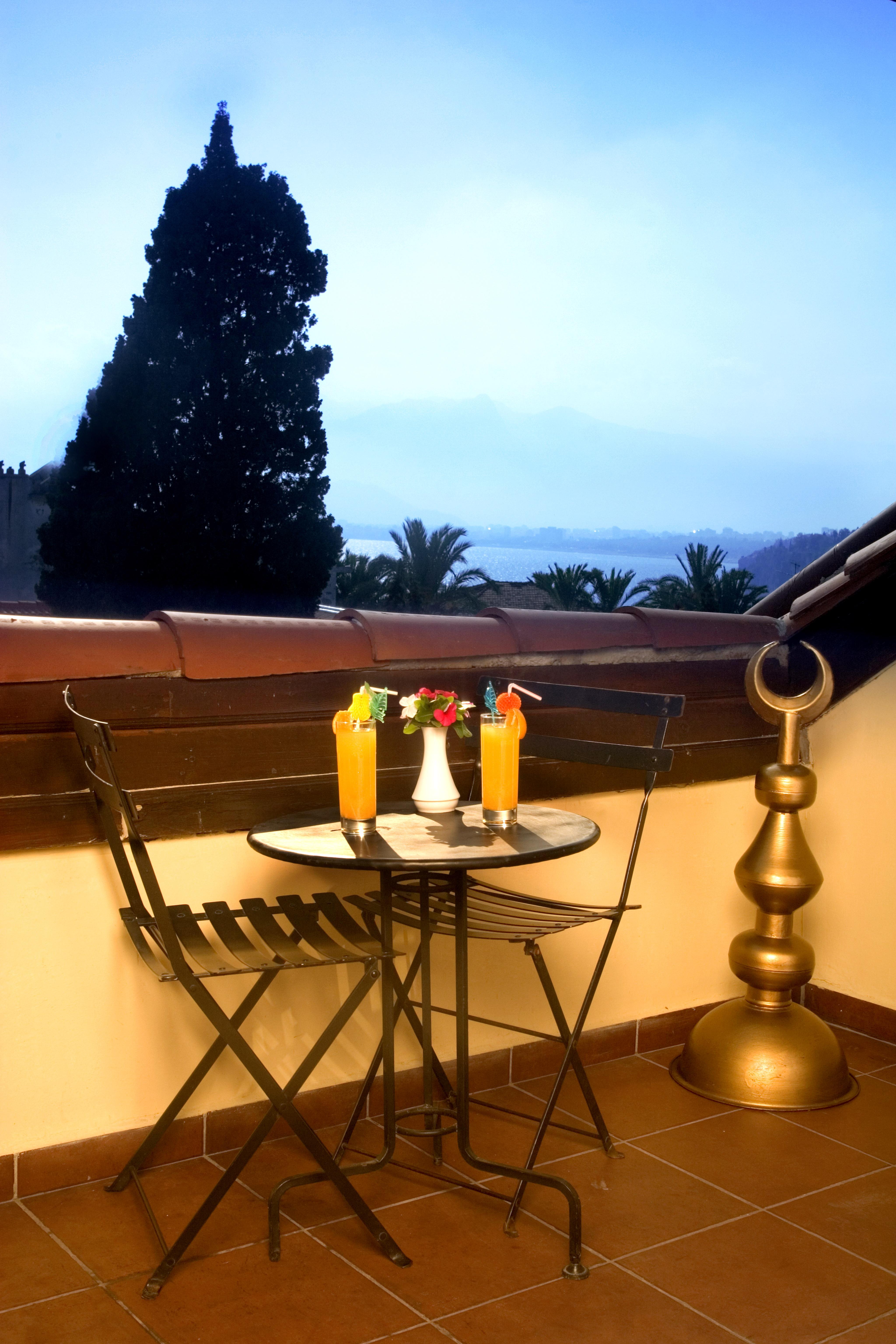 Alp Pasa Hotel Antalya Bagian luar foto