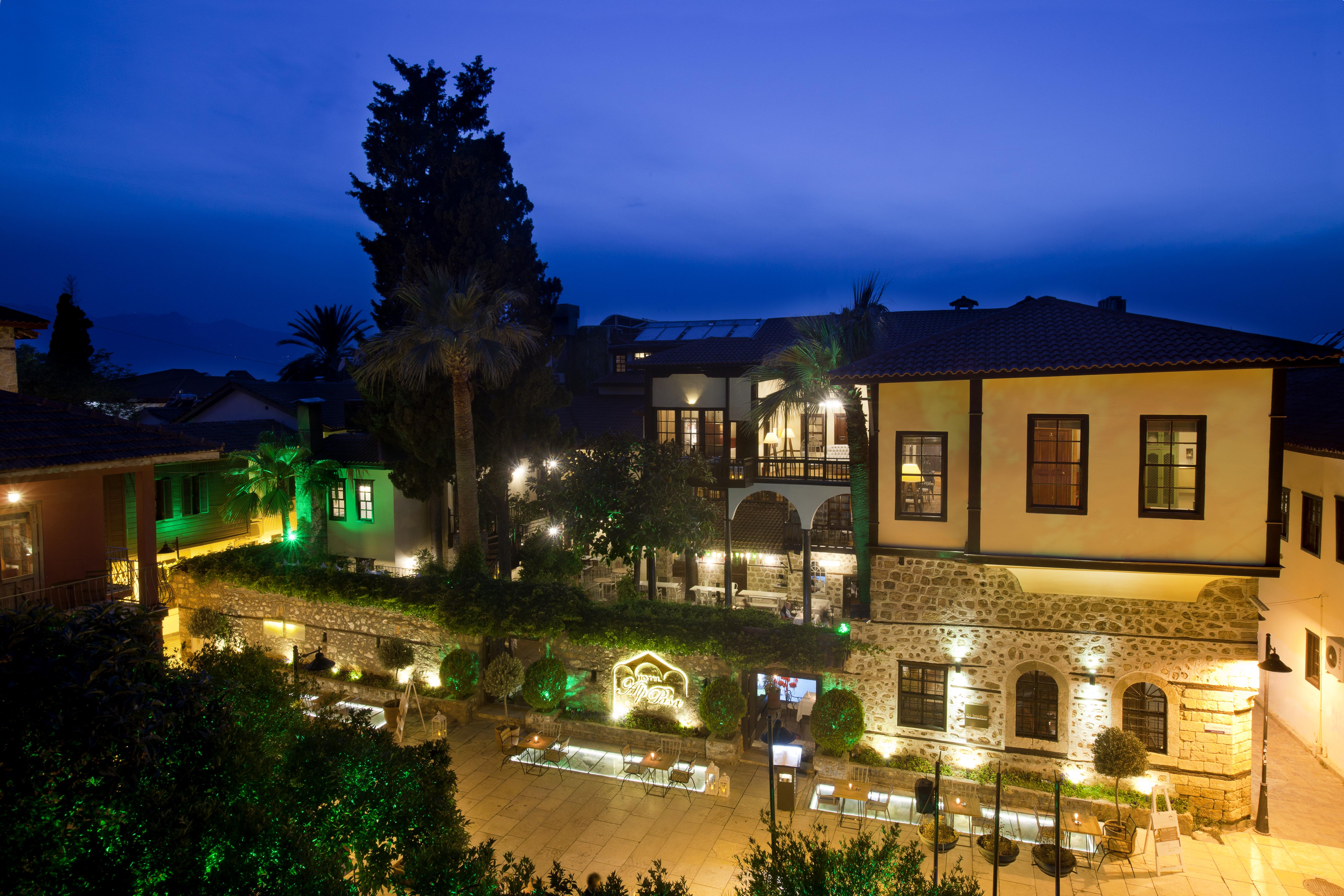 Alp Pasa Hotel Antalya Bagian luar foto